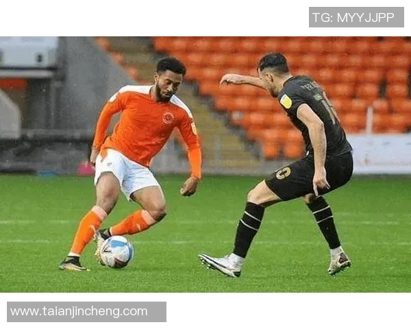 英冠激战西布罗姆维奇迎战罗瑟汉姆争夺关键三分